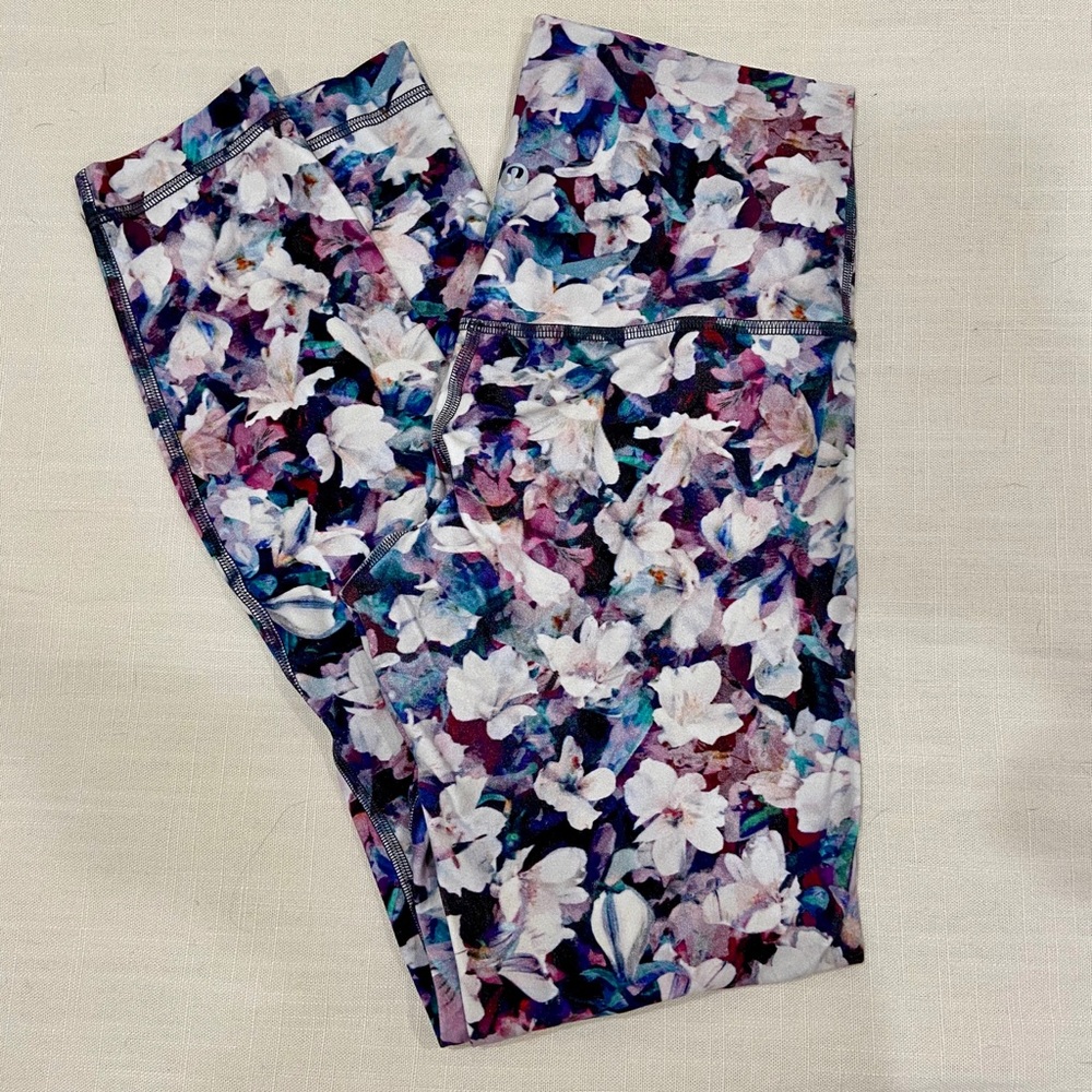 Lululemon Align Utopia Multi 25" Inseam Sz4